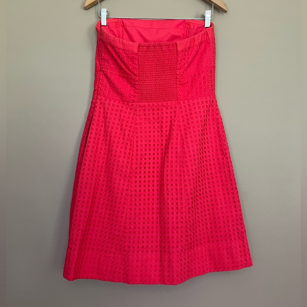{White House Black Market} Strapless Eyelet Cocktail Dress in Red - Womens 8 - Picture 5 of 10